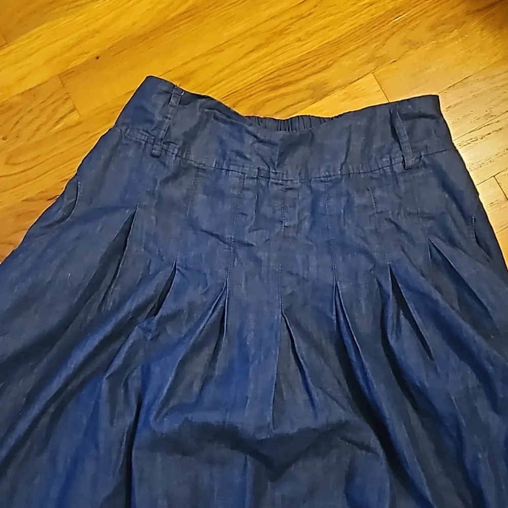 Flowy Blue Jean Pleated skirt XLarge - Picture 4 of 5